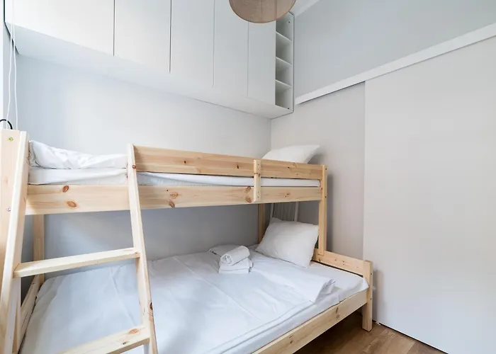 Apartment Park Wilsona Charming By Bookinghost Poznan